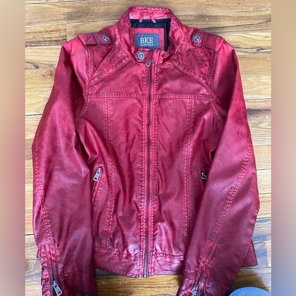 Red BKE faux leather jacket - Picture 4 of 9